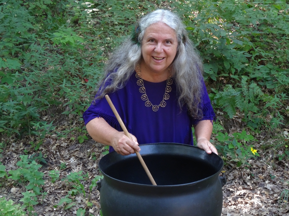 Selena Fox with cauldron 960w